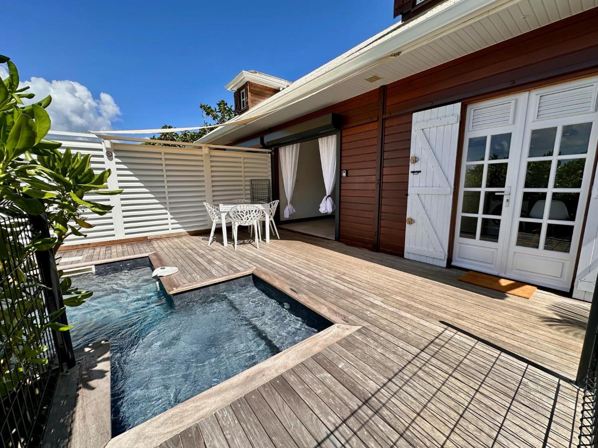 Green Lodge - Villa Standing Calme & Naturelle Sainte-Rose Buitenkant foto